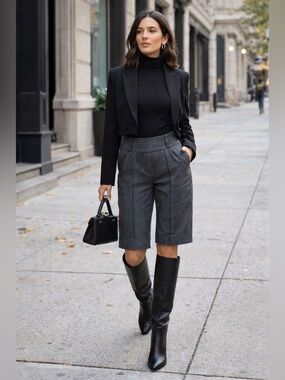 Bebe Gray Pinstripe Cropped Jort Trousers shorts